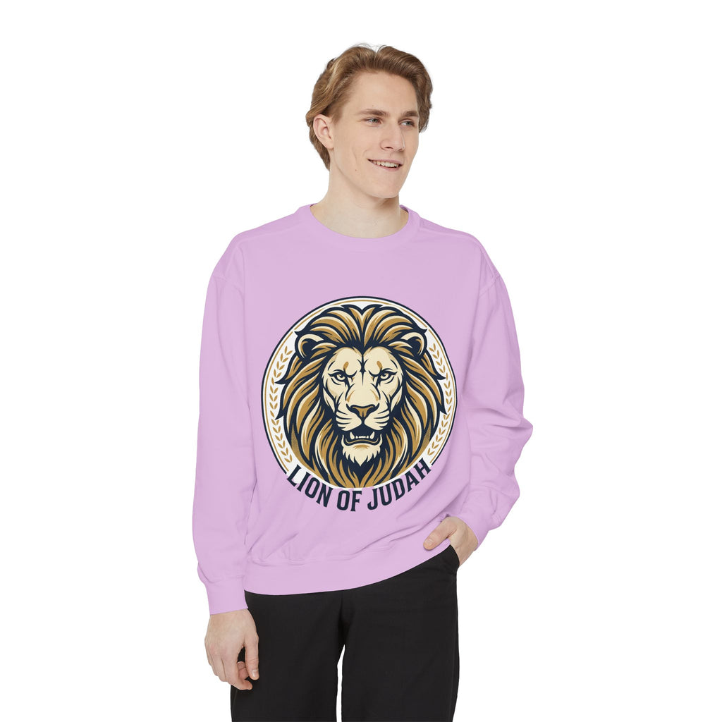 Lion of Judah Sweatshirt — Religious Lion Graphic Crewneck
