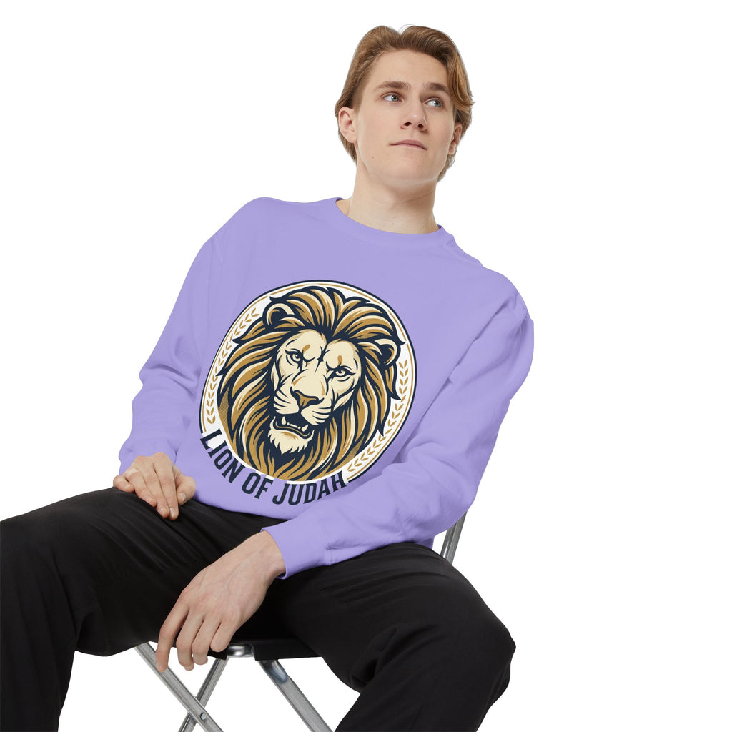 Lion of Judah Sweatshirt — Religious Lion Graphic Crewneck