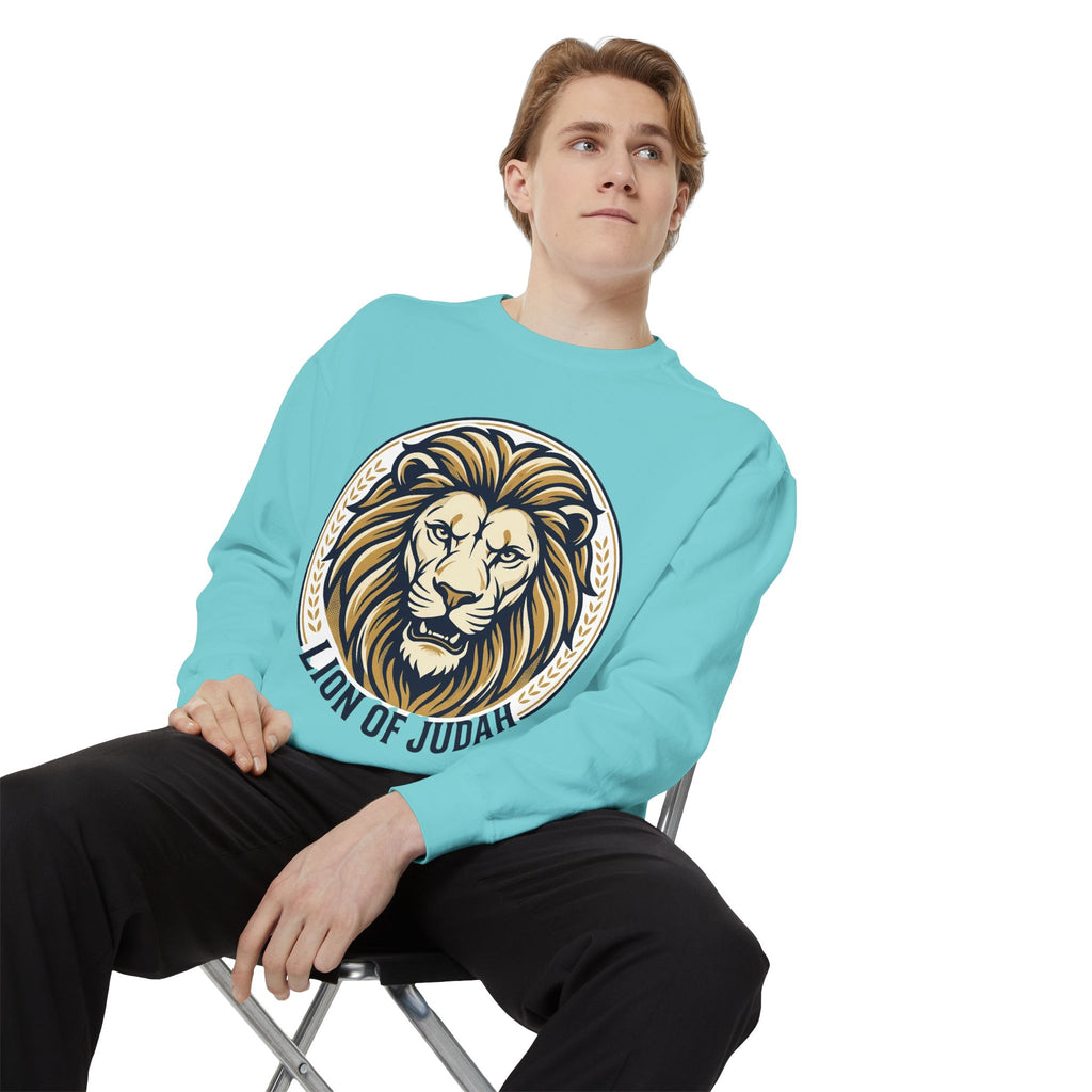 Lion of Judah Sweatshirt — Religious Lion Graphic Crewneck