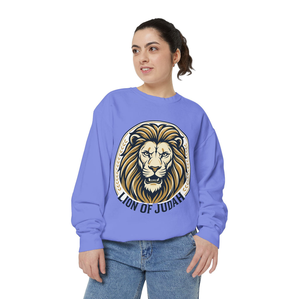 Lion of Judah Sweatshirt — Religious Lion Graphic Crewneck