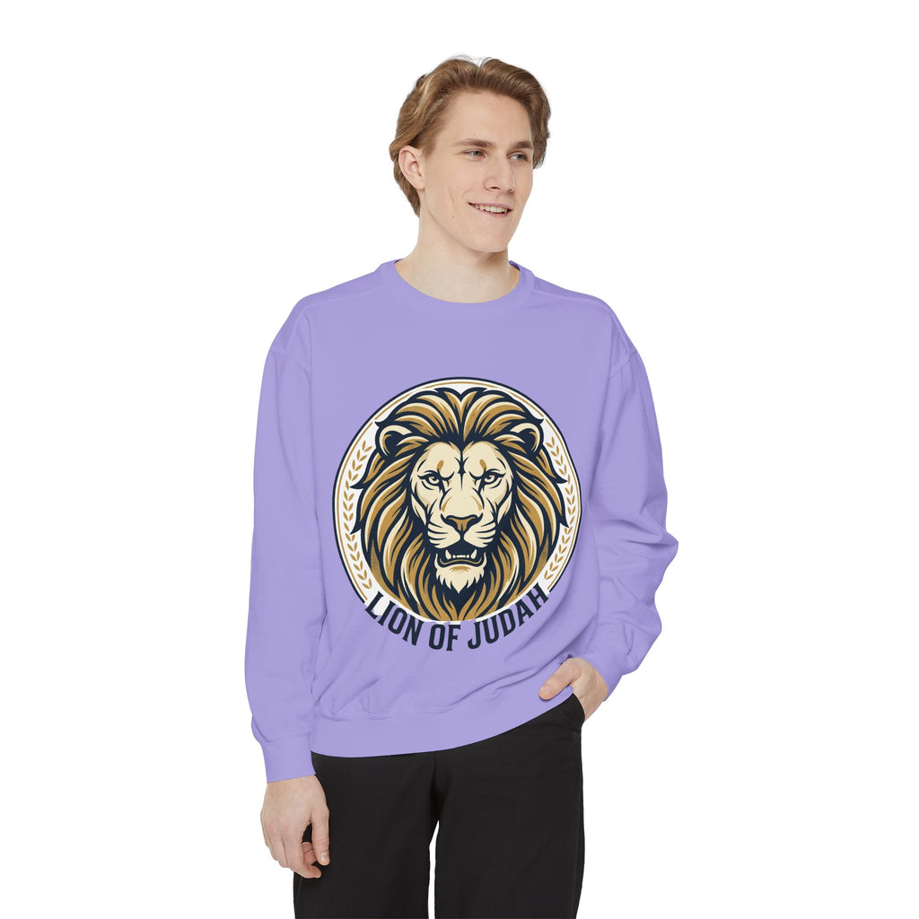 Lion of Judah Sweatshirt — Religious Lion Graphic Crewneck